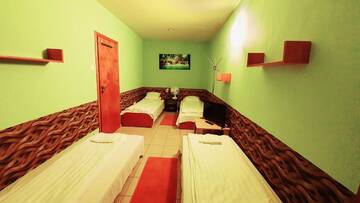 Фото номера Четырехместный номер с ванной комнатой Мини-отель Zajazd Orchidea - Hotel 24h г. Lipsko 6